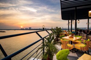 Top Shimla Cafés & Restaurants with Scenic Views You Can’t Miss